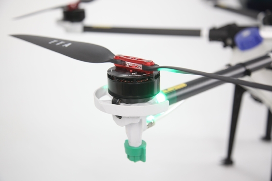 Medicina líquida 16L Drone Insecticida para cultivos Propulsador agrícola para la fumigación