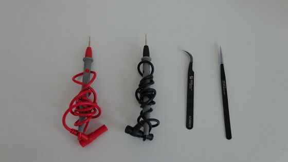 Caja de herramientas de ajuste de UAV con conjunto de herramientas completo para pruebas rigurosas y uso estandarizado en el entrenamiento de drones