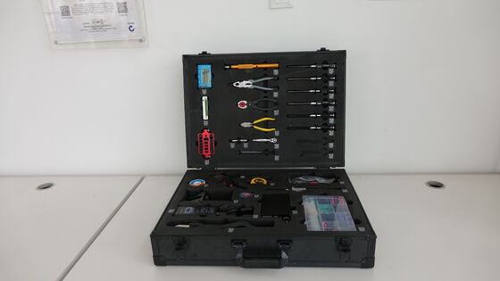 Caja de herramientas de ajuste de UAV con conjunto de herramientas completo para pruebas rigurosas y uso estandarizado en el entrenamiento de drones