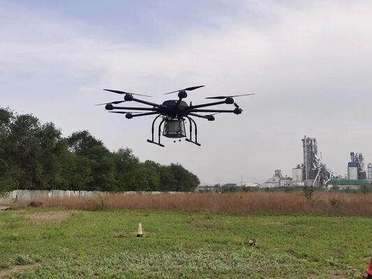 Entrenamiento en línea de la plataforma de simulador de vuelo con registro de pista Evaluación automatizada de AI para UAV