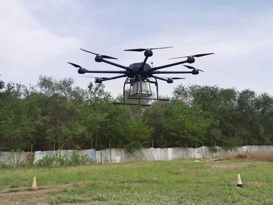 Entrenamiento en línea de la plataforma de simulador de vuelo con registro de pista Evaluación automatizada de AI para UAV